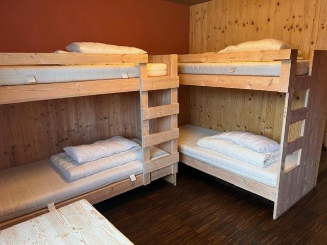הוסטל Nova Casa Spinatscha זדרון חדר תמונה